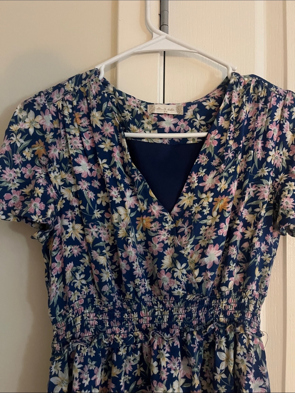 Altar'd State Navy Floral Short Sleeve V-Neck Dress Size XS - Picture 2 of 6